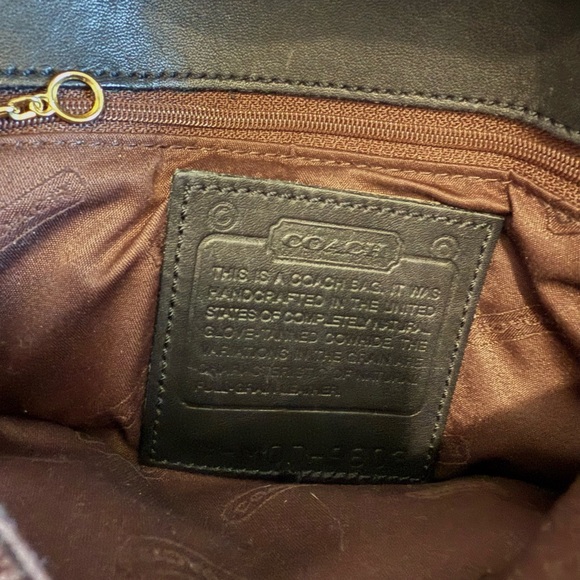 Vintage Coach Black Leather Shoulder Bag - Picture 4 of 5